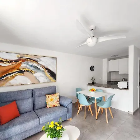 Amazing Ultra Flat Sea View Cristianos لوس كريستيانوس